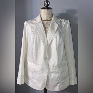 Lane Bryant White Blazer Size 14.        #5